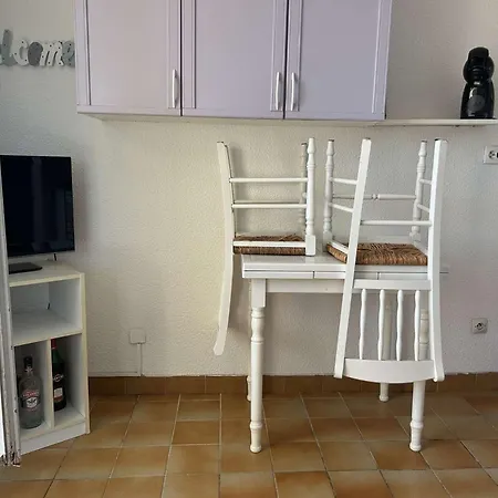 2 Pieces - 4 Couchages Bn200-951
